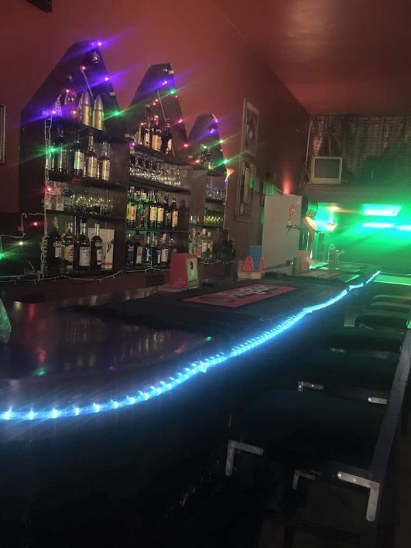 Happy Man Bar 4