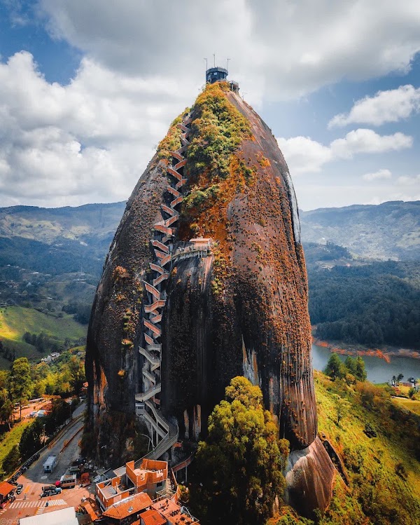 La Piedra Del Peñol 4