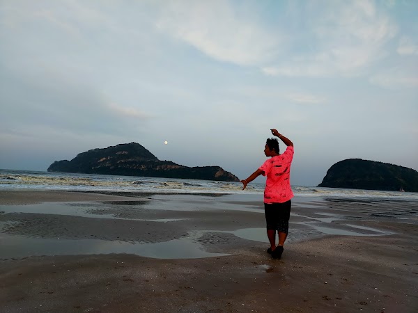 Sam Roi Yot Beach 2