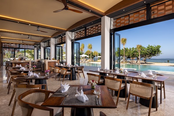 Flow Restaurant