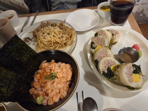 Choi Dining 4