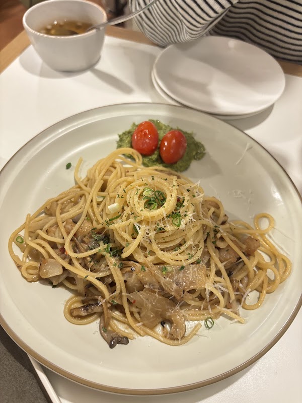 Choi Dining 2