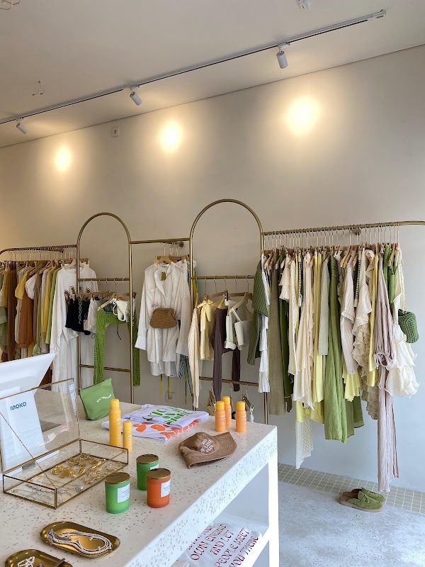 Saint Tropez Store 5