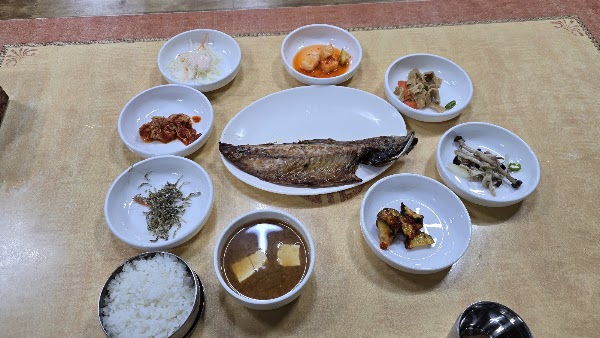 Iljik Restaurant 4