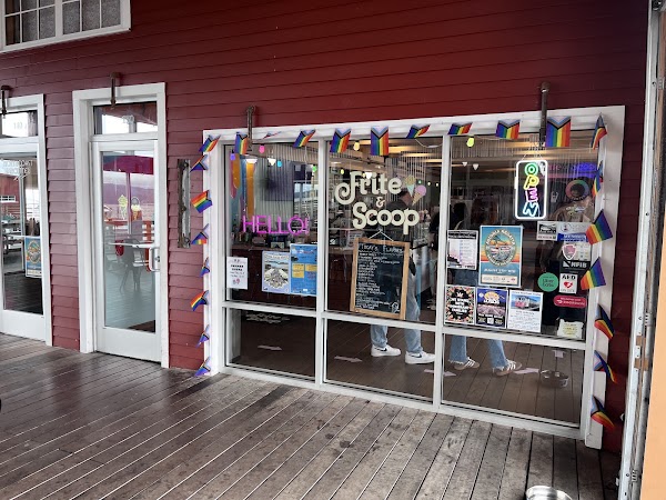 Frite & Scoop 1