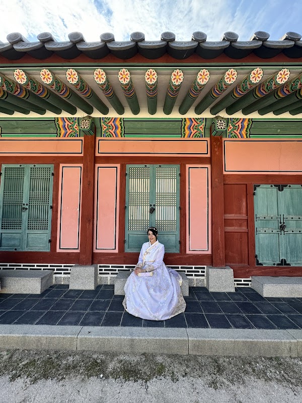 Yes Hanbok 3