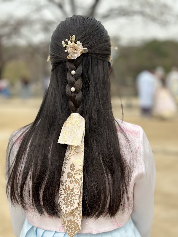 Yes Hanbok 2