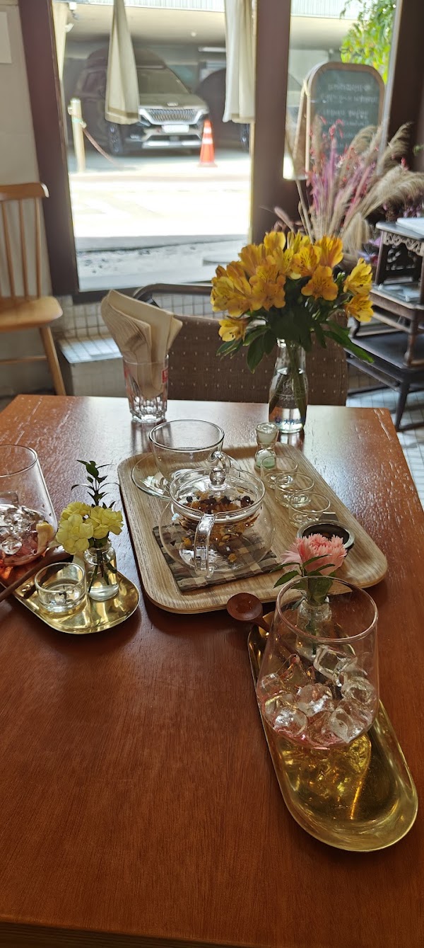 Tea Therapy 3