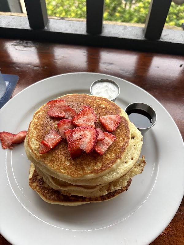 Lulu's Waikiki 3