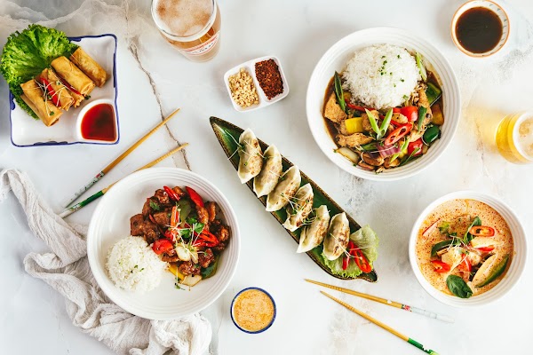 Urban Food Court 4