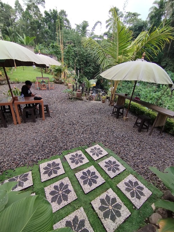 Jegeg Classic Cafe