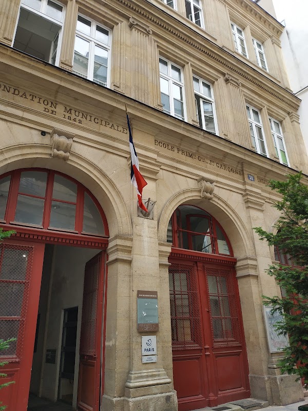 Clos des Blancs Manteaux 3