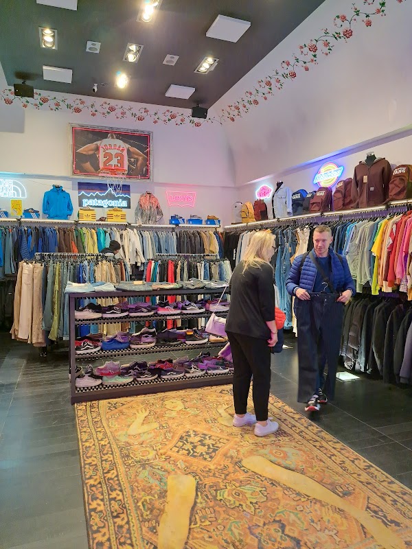 Mercantile Vintage Selection 3
