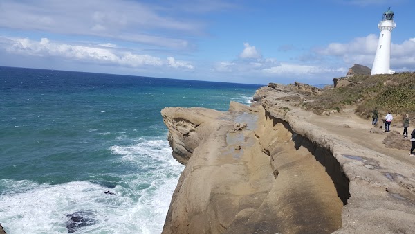 Castlepoint Station 3