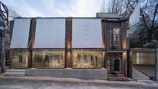 Kimhekim Cheongdam Flagship 2