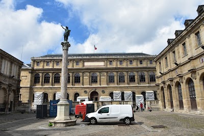 École nationale supérieure des Beaux-Arts 1