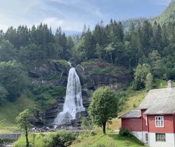 Steinsdalsfossen 5