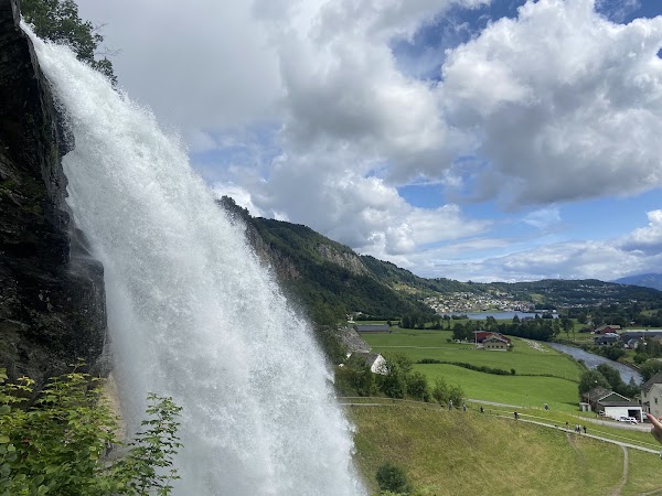 Steinsdalsfossen 4