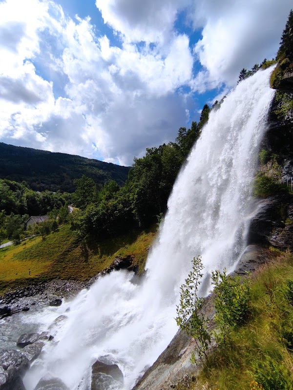 Steinsdalsfossen 2