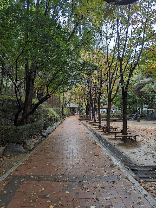 Hakdong Park 5