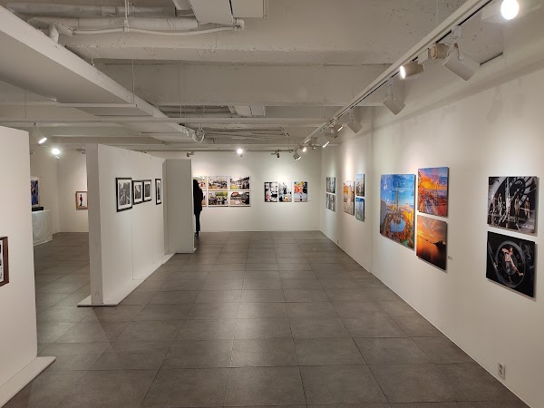 Gallery Lamer