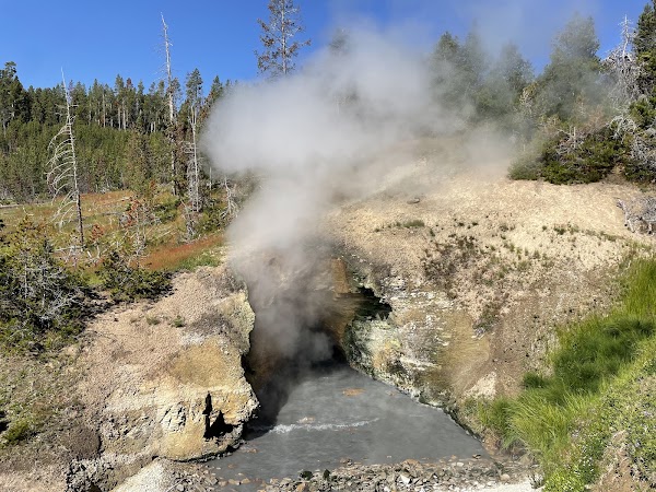 Dragon's Mouth Spring 1