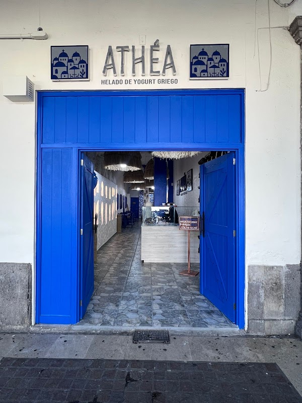 ATHEA Helado de Yogurt Griego Sucursal Tlaquepaque 1