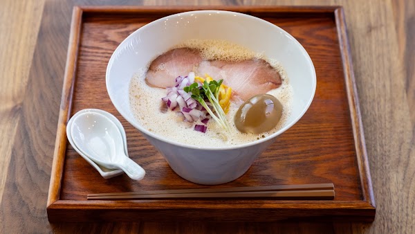 ラーメンと鶏鉄板 チキンマン 5
