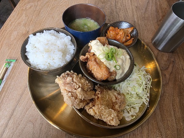 ラーメンと鶏鉄板 チキンマン 2