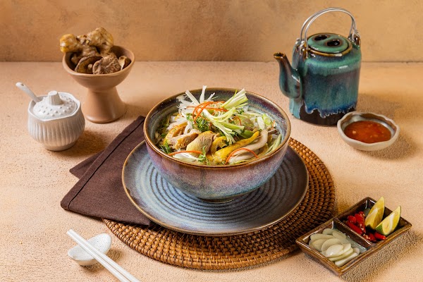 Viet Kitchen Restaurant & Rooftop Bar 3