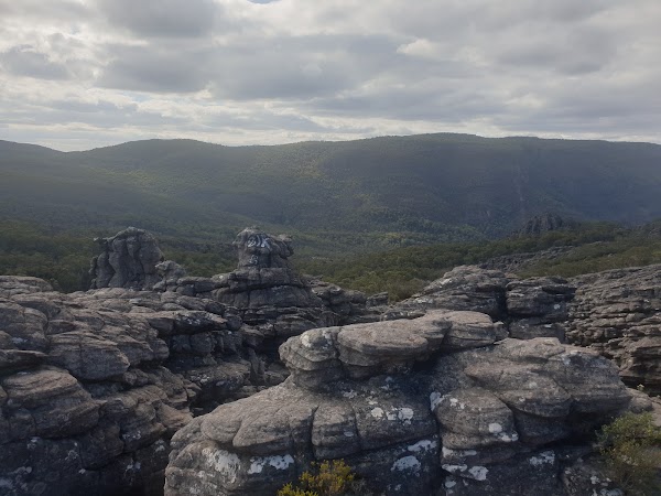 Pinnacle Lookout 3
