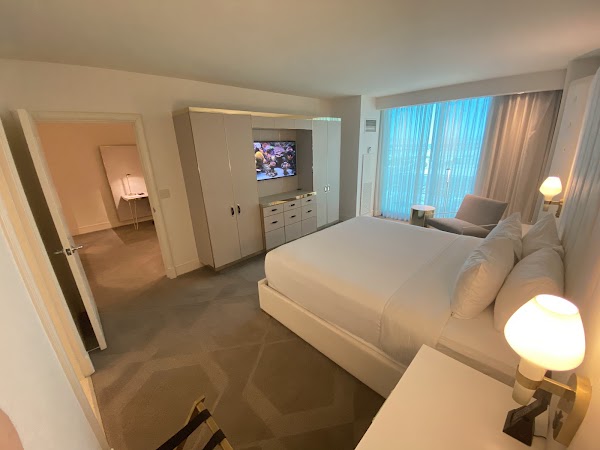 W Las Vegas 4