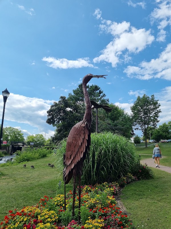 Gananoque 1000 Islands Visitor Centre 2