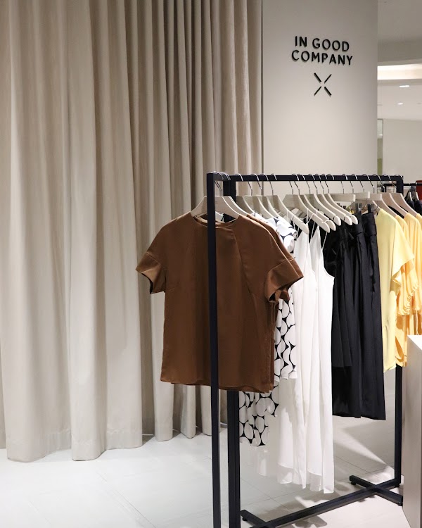 IN GOOD COMPANY Tangs Orchard 2