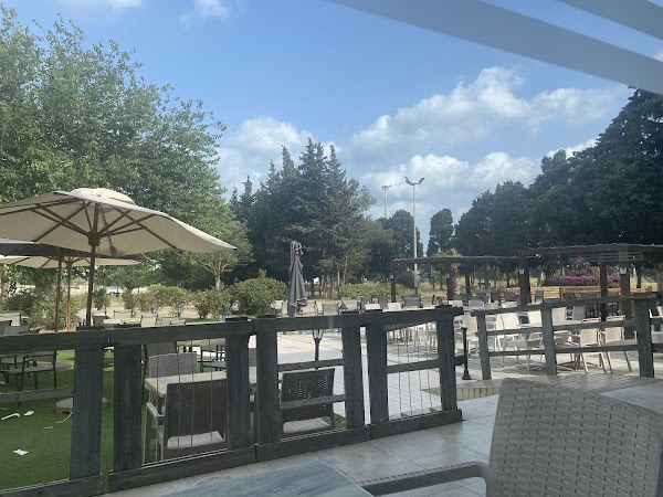 Salon De Thé the Hill's 3