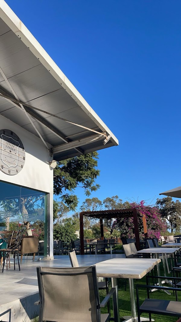 Salon De Thé the Hill's 2