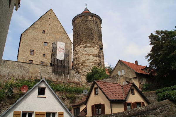 Stadtmauer 1