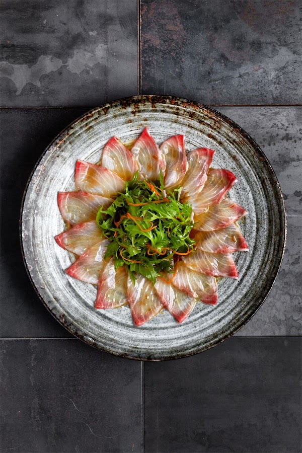 ROKA Charlotte Street 4