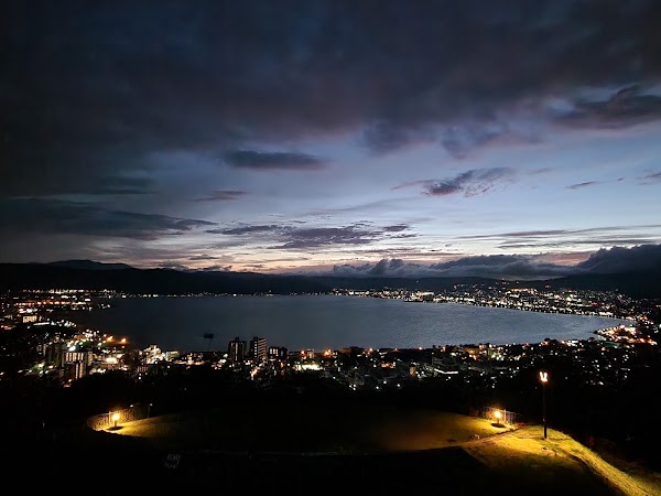 Lake Suwa 4