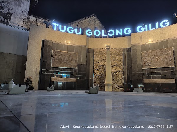 Tugu Yogyakarta Monument 2