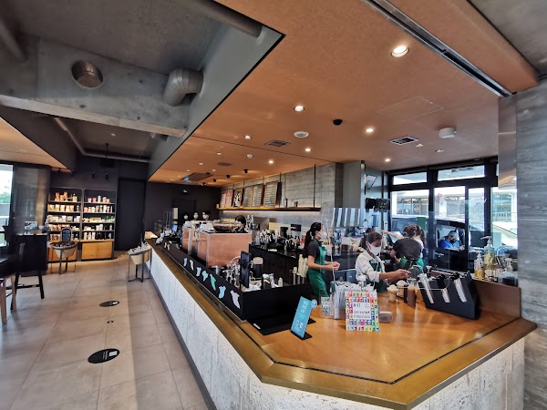 Starbucks Coffee - Okinawa Motobucho
