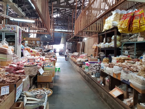 Tha Tian Market 5