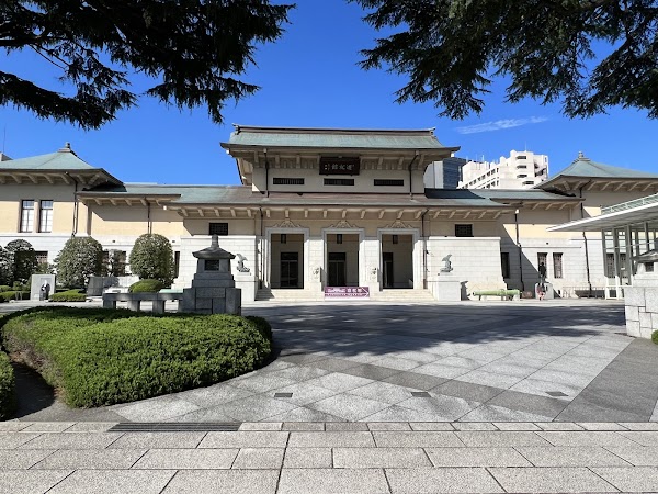 Yasukuni Jinja 4