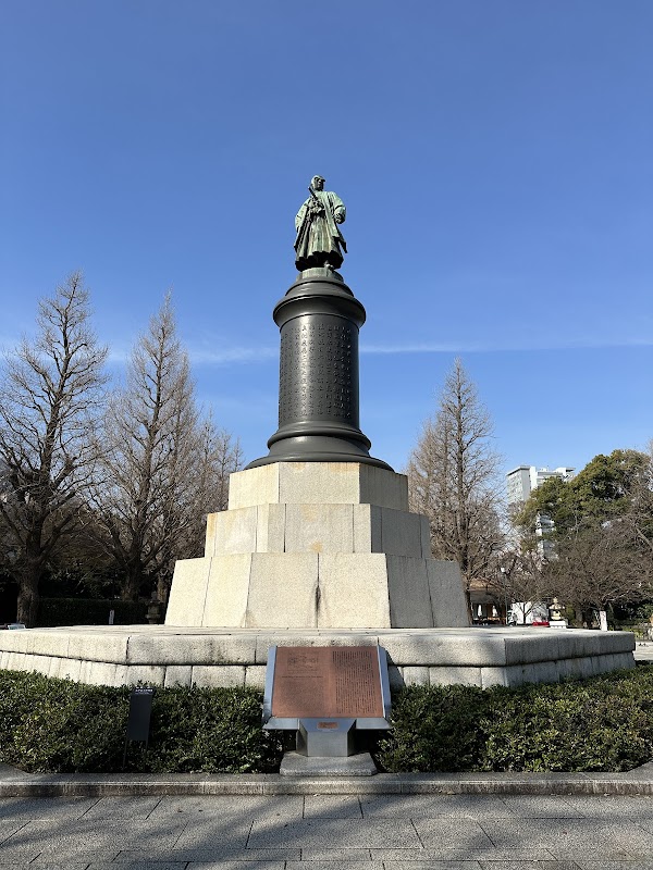 Yasukuni Jinja 3