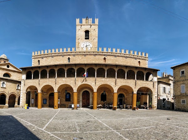Piazza del Popolo 1