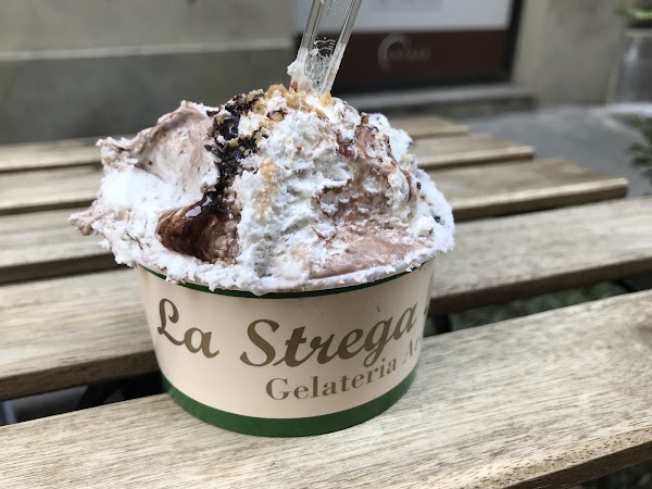 La Strega Nocciola Gelateria Artigianale - Firenze Duomo 5