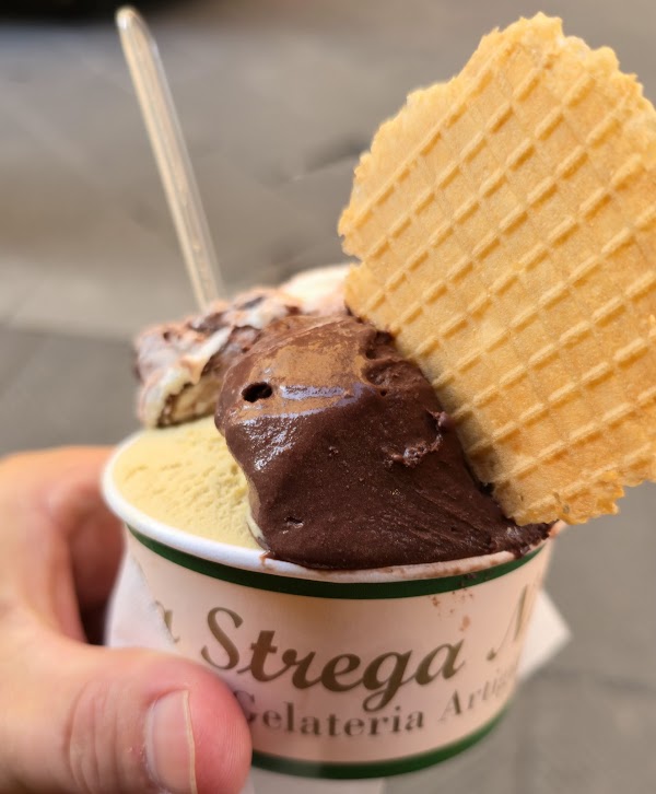 La Strega Nocciola Gelateria Artigianale - Firenze Duomo 4