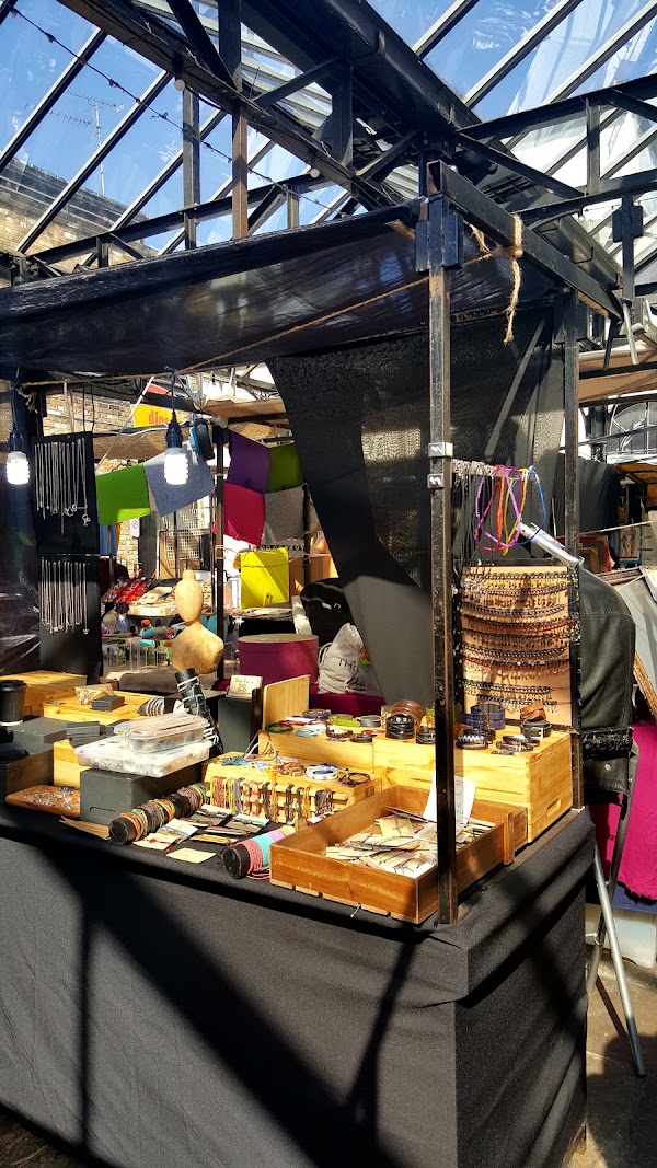 Horse Tunnel Market 4