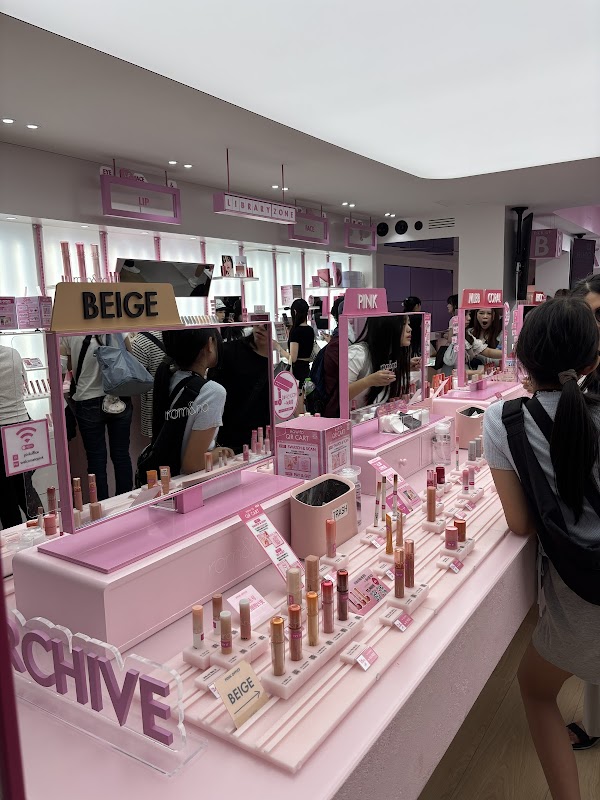 ROM&ND PINK OFFICE 2