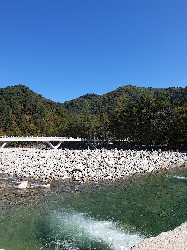 백담사 일주문 3
